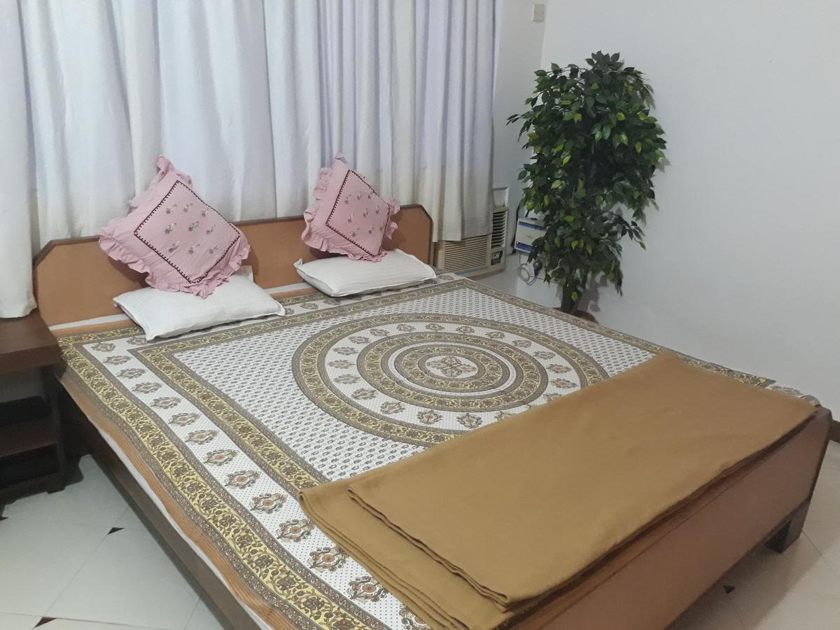 Bis-Lin Home Stay Panaji Bagian luar foto